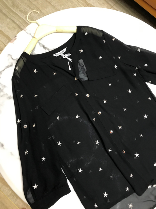 拉夏贝尔雪纺衫,三标齐吊牌在