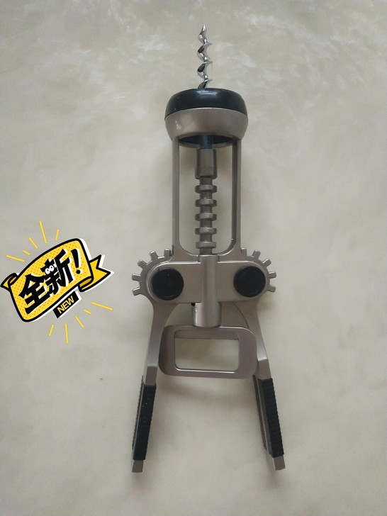 转让开瓶器，只用过一次，全新不锈钢材质，挺...