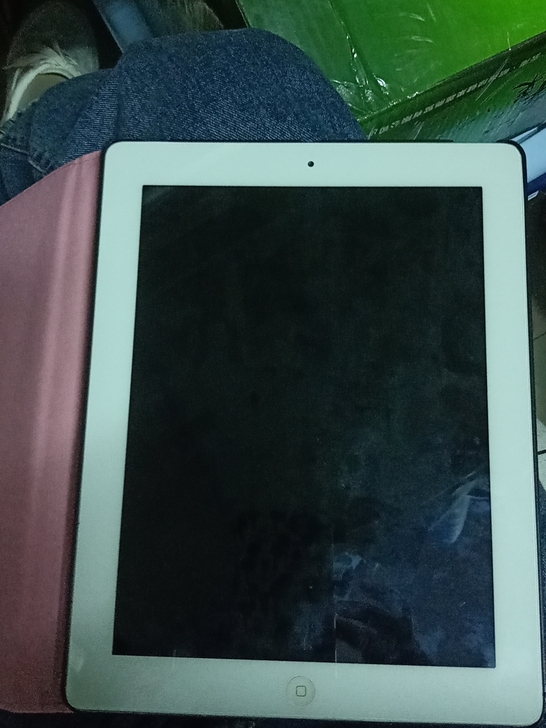 iPad2闲置了，现在出售，看视频什么的不...