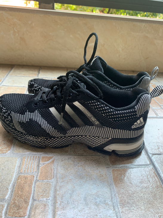 阿迪达斯Adidas运动鞋37码