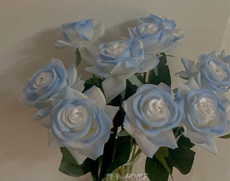 碎冰蓝玫瑰 手感保湿渐变仿真花ins假花装...