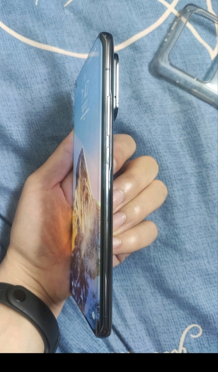 小米11ultra  12+256  黑色...