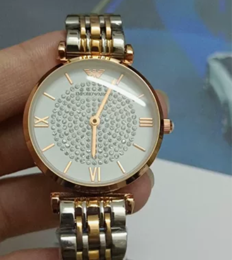 阿玛尼满天星手表，朋友送的，全新未拆封，不...