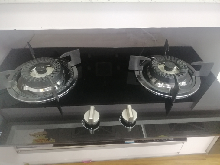 火王灶具，好用，火大，是我们家庭的好帮手