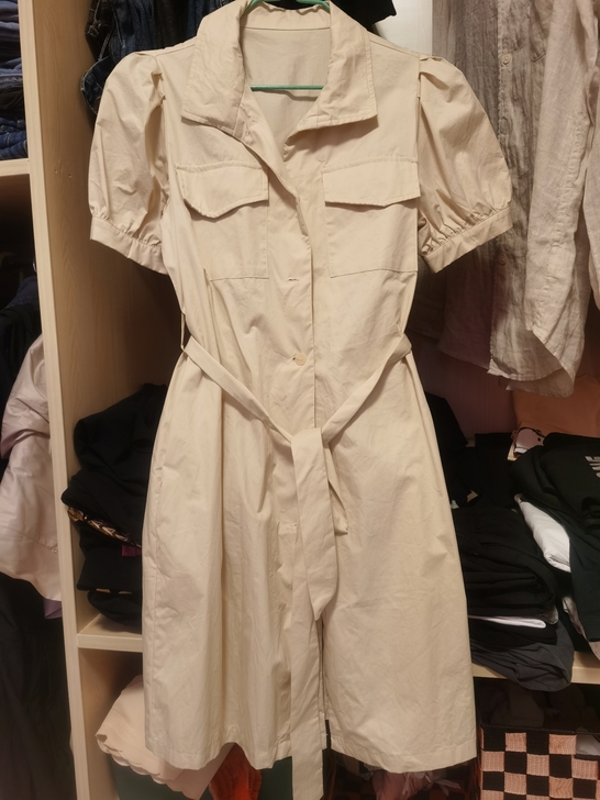 MIXBLU连衣裙，160码，买来仅试穿，...