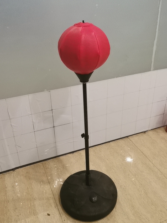 拳击沙包,拳击沙袋,去年100多买的,一直...