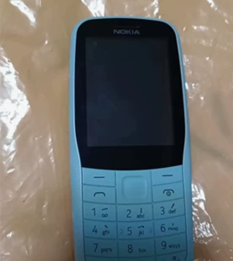 诺基亚2204G全网通手机，九成新使用一个...