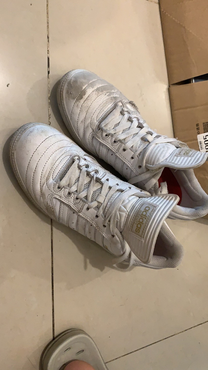 Adidas 三叶草  busenitz滑...