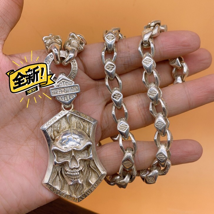 精品纯手工925银骷髅项链一套。包浆浑厚精...