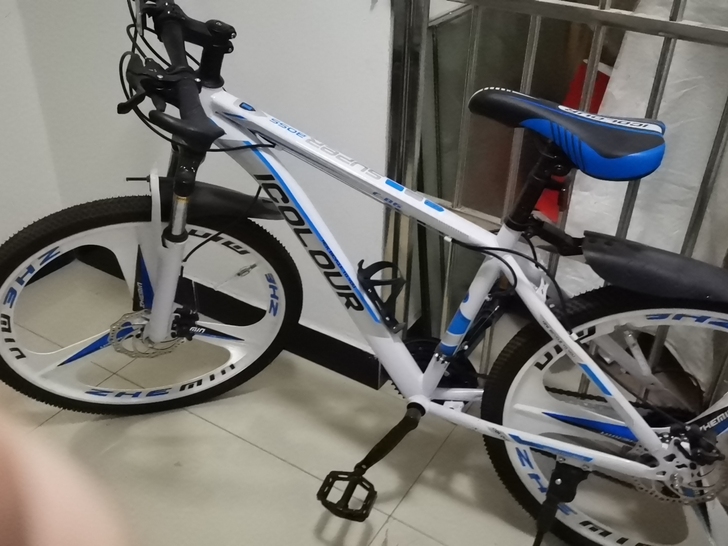 云宵 山地自行车