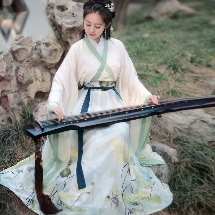 如梦霓裳如梦霓裳魏晋风汉服女日常交领齐腰襦...
