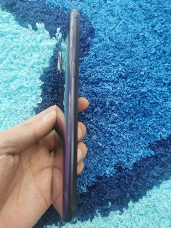realme(手机) X，青春版6+128
