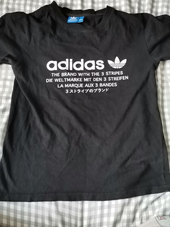 adidas NMD日文运动休闲短袖