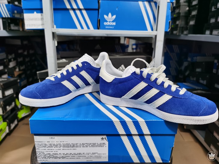 老伯 Adidas 阿迪达斯 三叶草 情侣...