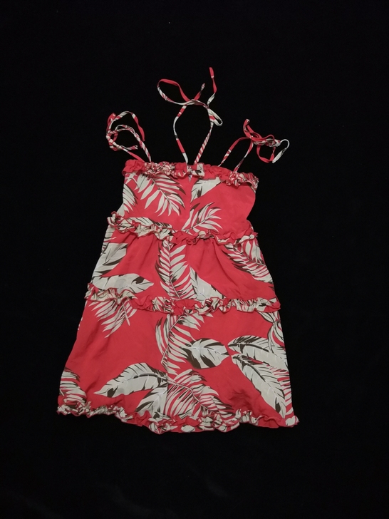 沙滩度假风吊带红色挂脖连衣裙(小码)