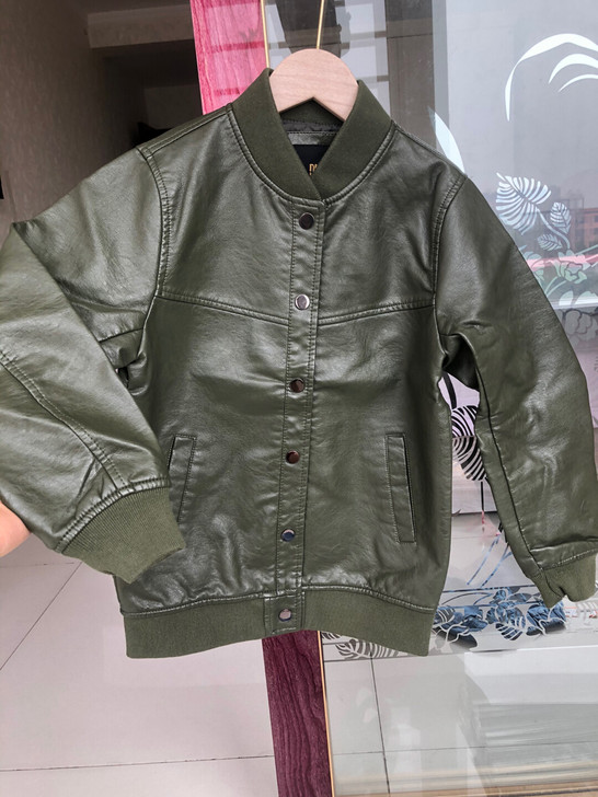 反季清，全新男童多多家皮衣夹克外套，质量特...