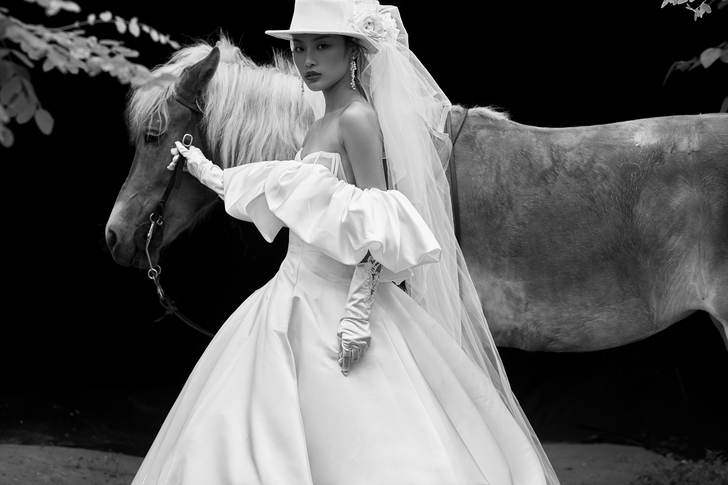 2021婚纱客样森系婚礼ins风