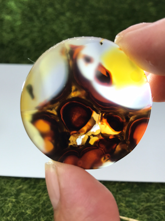 纯天然巴西玛瑙。精品象形。一面象形凤凰。另...