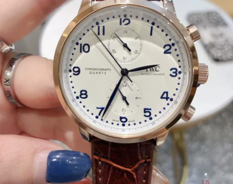 个人二手九成新男士万国手表 一块 是好朋友...