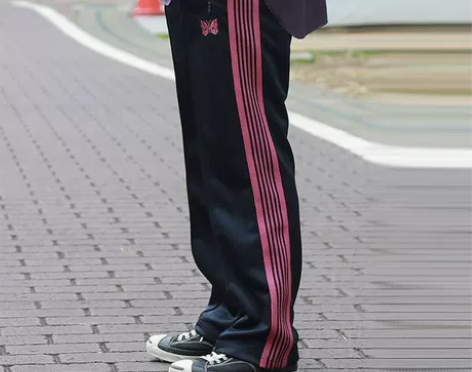 老夫子 needles 粉紫色 蝴蝶刺绣男...