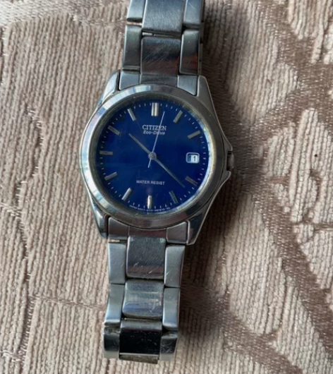 西铁城光动能男表 功能正常，全原装。电量充...