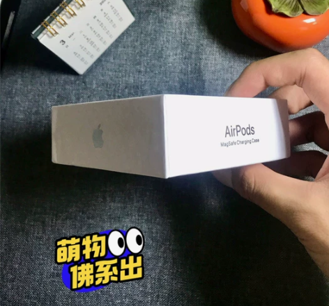 朋友送的四代蓝牙耳机Air Pods3全功...