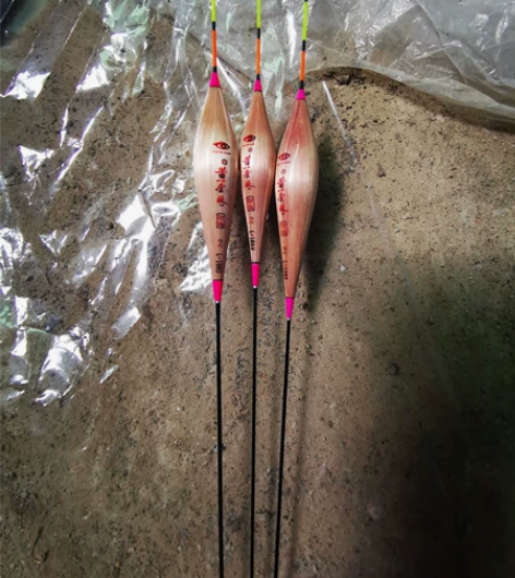 三只黄金眼一起出 型号为L1082  2号...