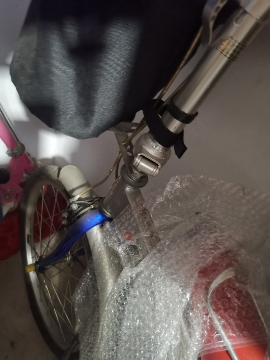 可折叠自行车，买了没怎么骑过，一直放在小房...