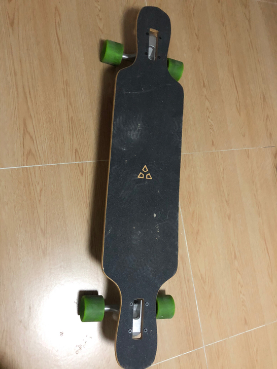 出口滑板，朋友公司的