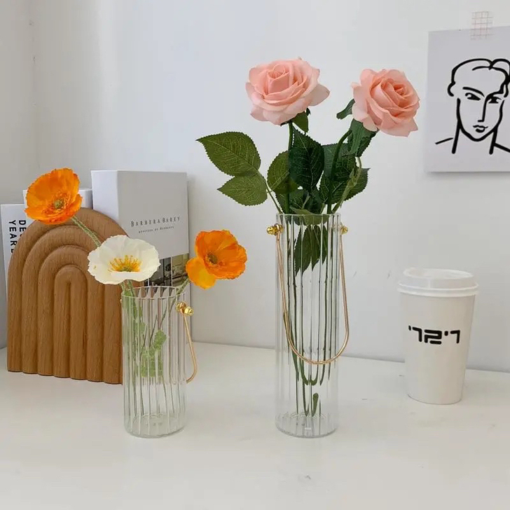 北欧简约金属手提竖纹玻璃小花瓶插花轻奢质感...