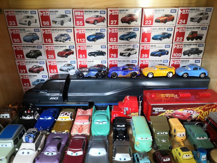 赛车总动员 美泰正品  黑风暴货柜车