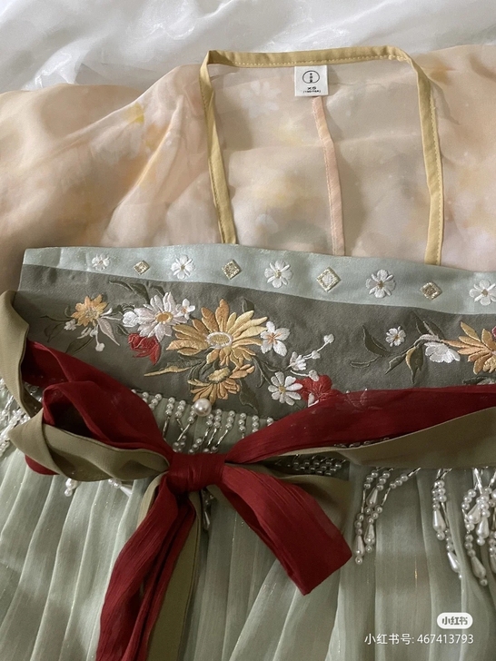 十三余小豆蔻春归齐胸汉服