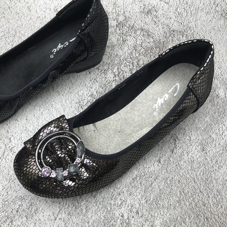 断码清仓处理2020新款真皮女单鞋坡跟圆头...