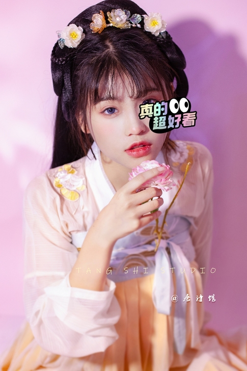 十三余汉服 小姜山全套  佛系出，仅穿一次...