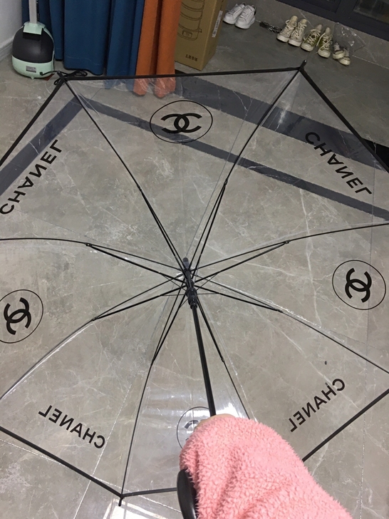 香奈儿长柄雨伞 透明挡雨 颜值超高  全新...