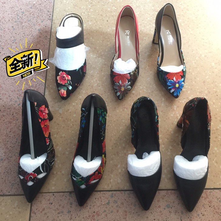 34/38/39码全新尖头粗跟高跟鞋民族风...