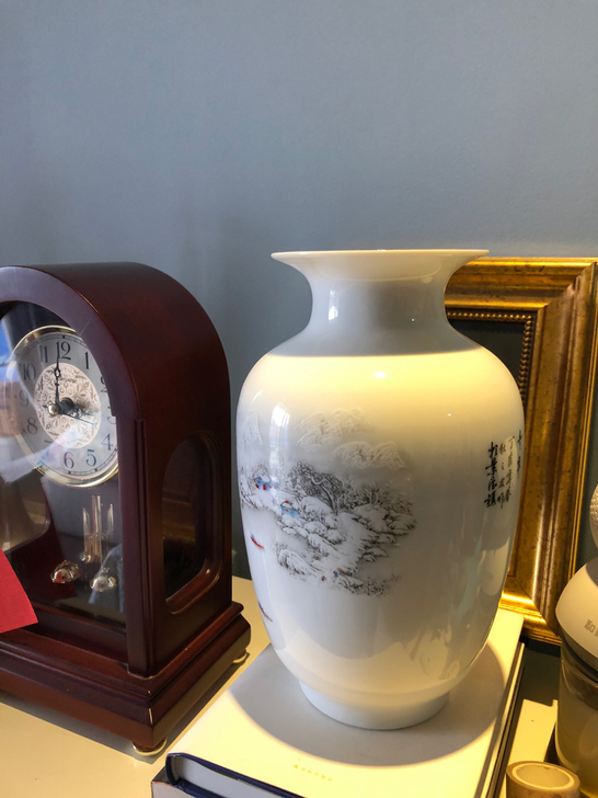 太占位置了，全新雪景花瓶包邮处理了