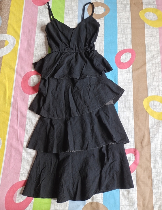 【吊带蛋糕裙】