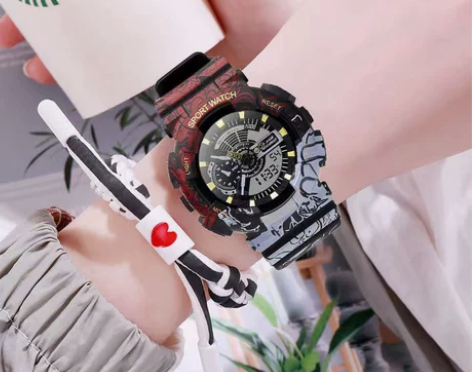 【礼遇价】男生手表手表男款火影忍者蜘蛛侠联...