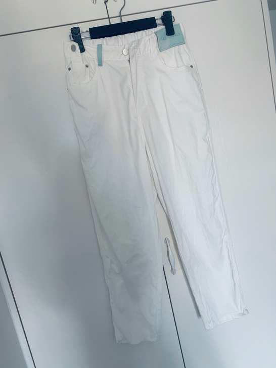 白色长裤，全新下水洗了，没穿过出去M码