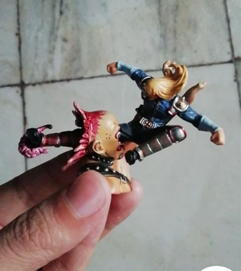 海洋堂北斗神拳爆裂场景扭蛋 手办是散货,日...