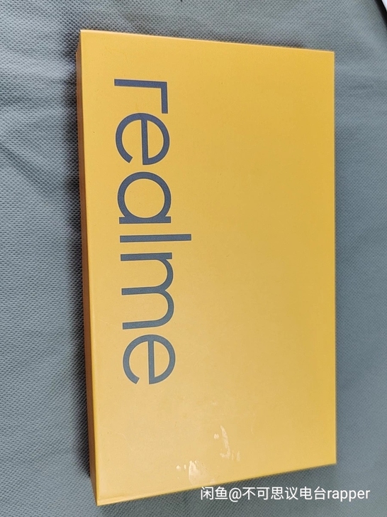 99新保内真我realme x50 pro...