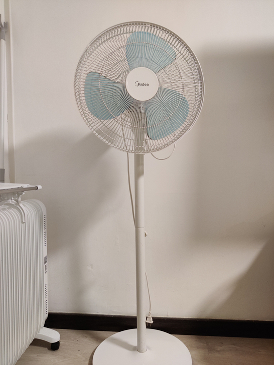 Midea/美的电风扇落地扇家用立式摇头学...