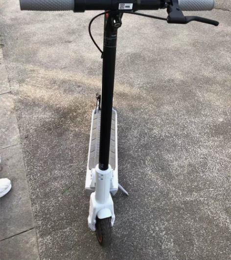 联想M2智能电动滑板车,成年人代步可折叠平...