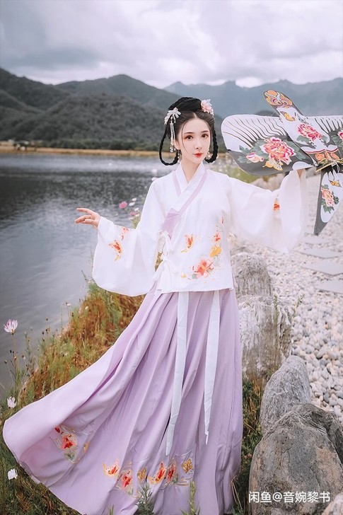 花神记芸兰阁汉服袄裙蝶恋原创汉服袄裙琵琶袖...