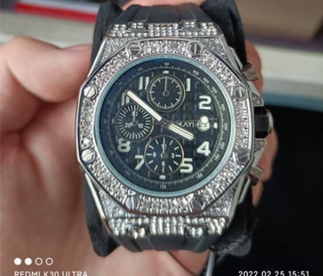 黄家橡树潮流带钻手表，闪闪发光，进口机芯，...