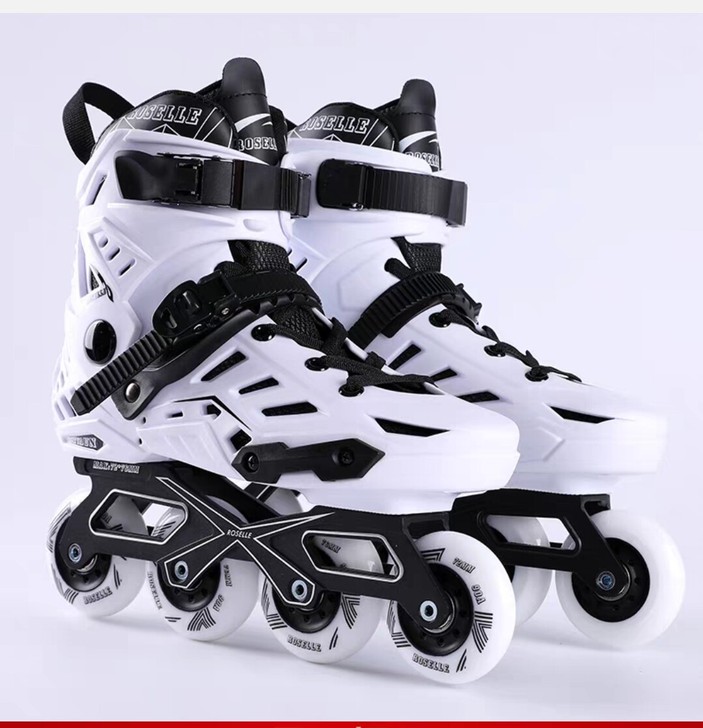 出轮滑鞋，只穿过5次，毕业了带不走，便宜出