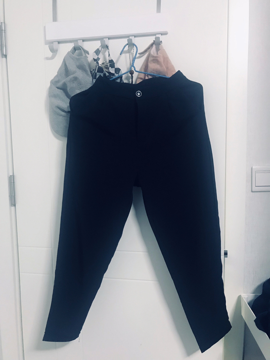 这两天才到货，西装裤刚买回来心急标签剪掉了...