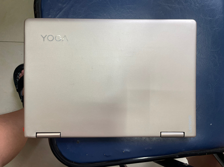 出台联想YOGA 710-14Ikb，成色...