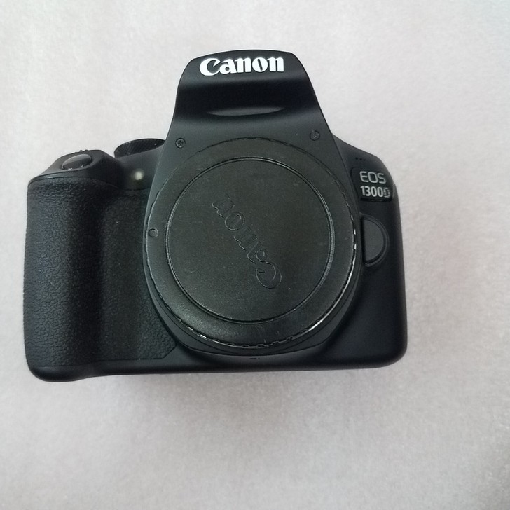 佳能1300d